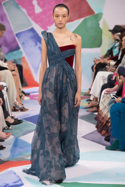 Look 39